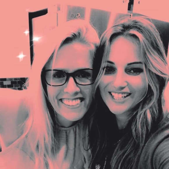 Meet your Posher, Kelly - Picture 1 of 1